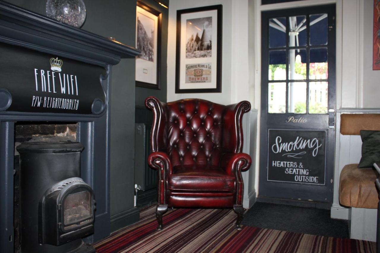 The Prince Of Wales Reigate Exterior photo